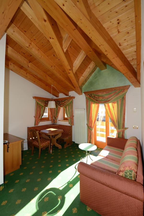 Hotel Sole Passo del Tonale Zewnętrze zdjęcie