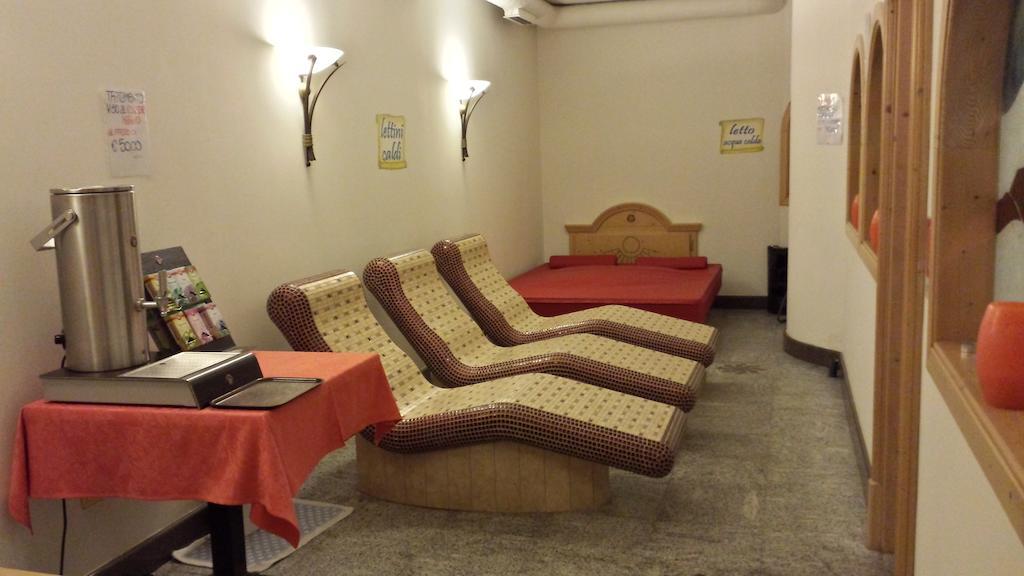 Hotel Sole Passo del Tonale Zewnętrze zdjęcie